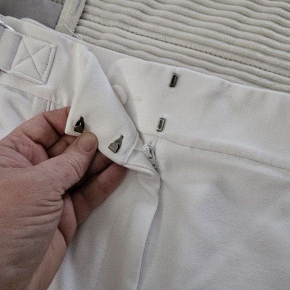 EXPRESS Stylish High Waisted Utility White Mini Skirt with Pockets Size L - Picture 8 of 12